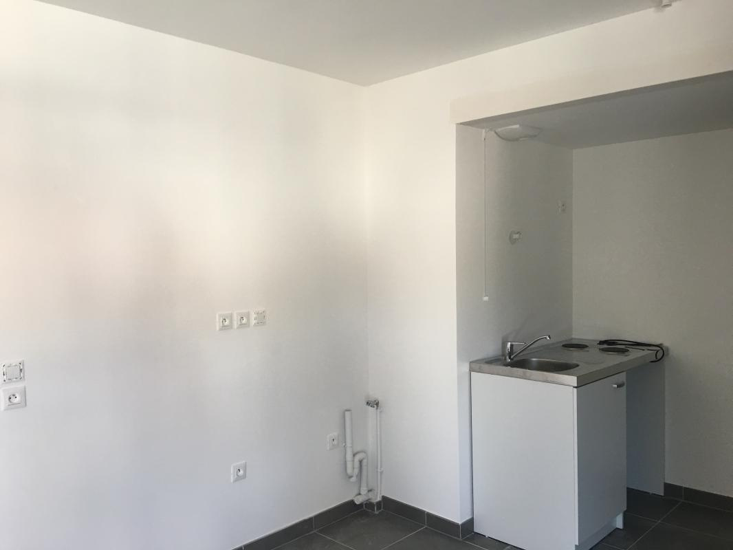 Location STUDIO Côté Redon 13009 MARSEILLE Siab Immo